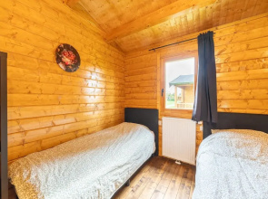 Chalet in Brabant Near Nature Reserves