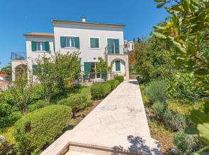 Stunning Home in Rogoznica With Wifi and 2 Bedrooms