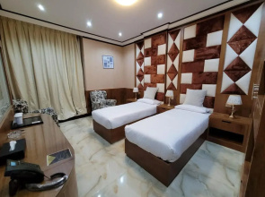 Camphor Hotel