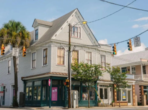 Guesthouse Charleston EAST 46 H