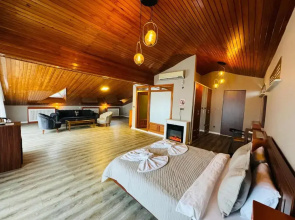 Treekos Suite