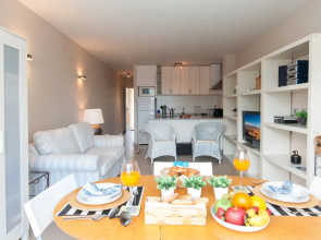 Apartment in Playa del Ingles, Gran Canaria 102878 by MO Rentals