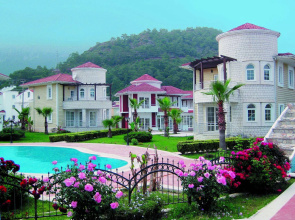 Tropicano Family Villas