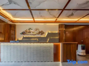 Wang Family No. 8 Courtyard Homestay (Wang Family Courtyard Ticket Office)