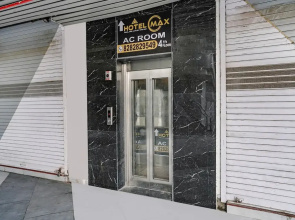 Fabhotel Max