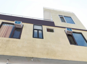 Hotel RK Inn by OYO Rooms