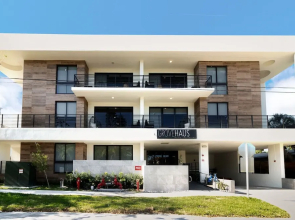 GroveHaus by Sextant