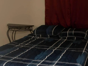 Less than 1 mile from Fort Sill 2 Bedrooms!!!!