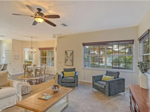 1200 Tree Bay