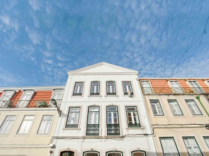 Elegant Graca Duplex Apartment Rentexperience