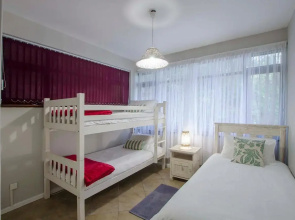 Herolds Bay Accommodation - Bergwater Upstairs