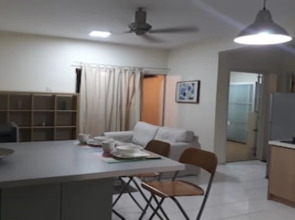 Vista Pinggiran Apartment