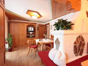 Haus Schroll