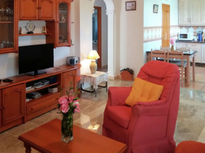 Cozy Villa in Villanueva de la Concepción with Swimming Pool