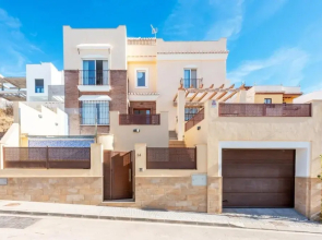 Casa Eva in Nerja With 3 Bedrooms and 3 Bathrooms