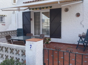 House With 2 Bedrooms in Roses, With Wonderful sea View, Pool Access a