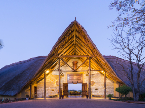 The David Livingstone Safari Lodge & Spa