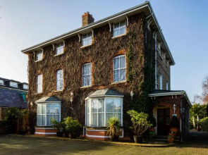 Aberdeen Lodge