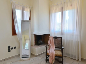PYRGOS RALLI ESTATE Apartments and Suites