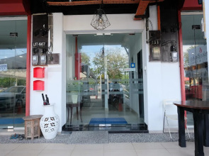 OYO 89399 Sudara Beach Resort