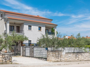 Amazing Home in Rovinj with Hot Tub, WiFi & 2 Bedrooms