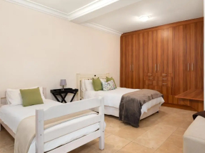 Thomson's Accommodation