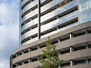 Modern Studio Hanza Tower by Renters