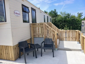 Comfortable Mobile Home in the Countryside