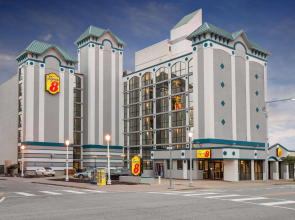 Super 8 By Wyndham Virginia Beach Oceanfront