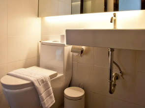 BED Phrasingh Hotel - Adults Only