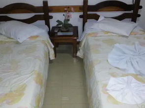Center Palace Hotel