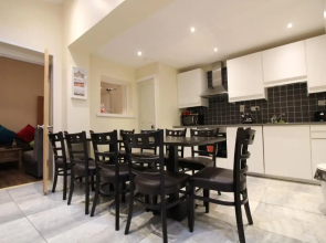 Townlets Townhouse