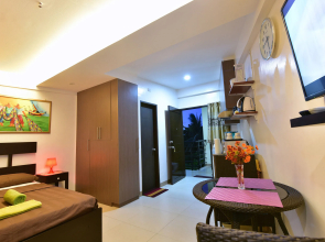 Anahaw Apartments Whitebeach