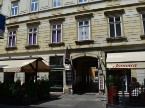 B&B Cool Centre Zagreb