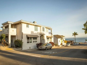 90 San Luis Street Unit D 1 Bedroom Duplex by Redawning