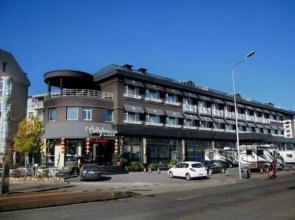California Hotel - Dalian