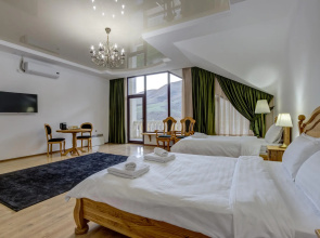 Mountain View Hot Spring Resort