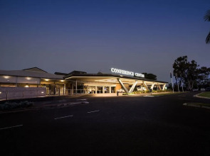 Alexandra Hills Hotel Suites