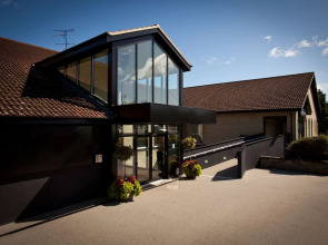 Gloucester Robinswood Hotel