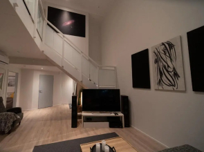 Cozy & Spacious Apartment