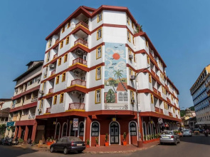 OYO 10241 Hotel Mayfair 2