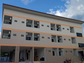 V2 hotel
