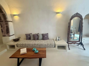 Elysian Elia Heritage