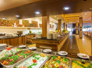 Kleopatra Ada Beach Hotel