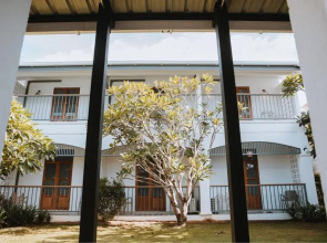Baan Chiang Bed Lampang