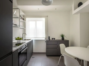 Ruggero City View apartment by Wonderful Italy