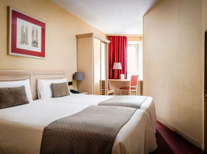 Отель Sunotel Junior