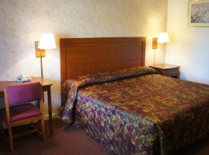 Red Carpet Inn Albany