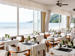 Coral Strand Smart Choice Hotel