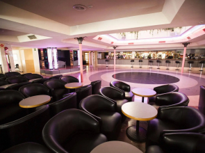 Port Fiesta Park Hotel